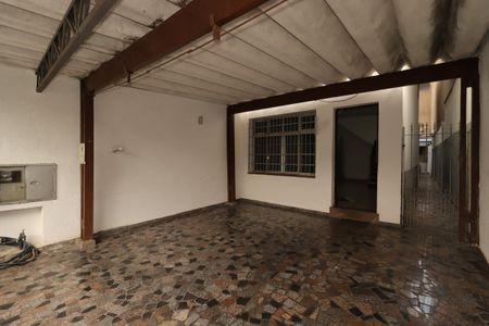 Casa para alugar com 126m², 2 quartos e 2 vagasGaragem