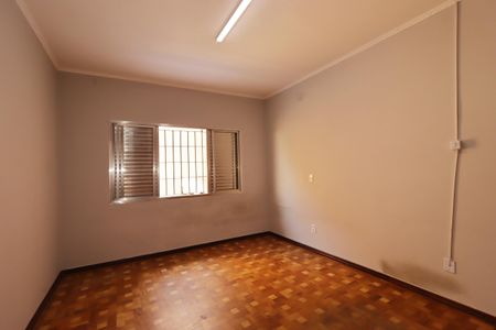 Quarto 1 de casa para alugar com 2 quartos, 126m² em Santa Teresinha, Santo André
