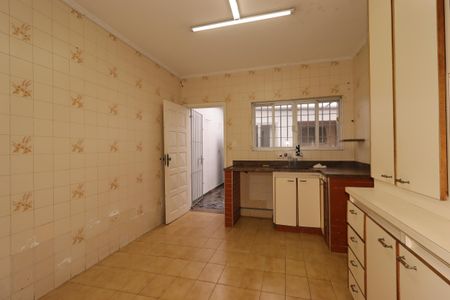 Casa para alugar com 126m², 2 quartos e 2 vagasCozinha