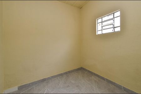 Quarto 2 de casa para alugar com 2 quartos, 65m² em Colégio Batista, Belo Horizonte