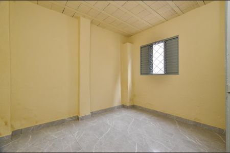 Quarto 1 de casa para alugar com 2 quartos, 65m² em Colégio Batista, Belo Horizonte