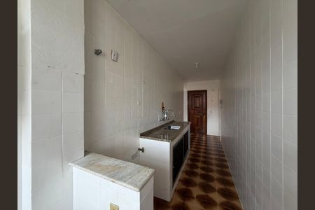 Apartamento à venda com 98m², 2 quartos e 1 vagaCozinha 