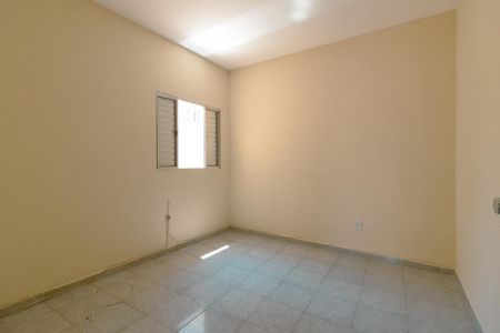 Casa à venda com 250m², 3 quartos e 4 vagasQuarto 2