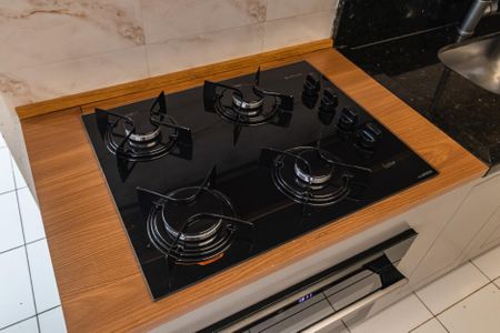 Apartamento para alugar com 2 quartos, 178m² em Jardim Tupanci, Barueri