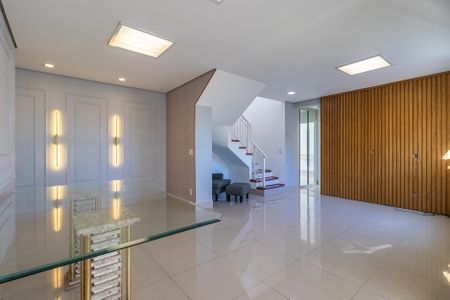 Apartamento à venda com 178m², 2 quartos e 2 vagas
