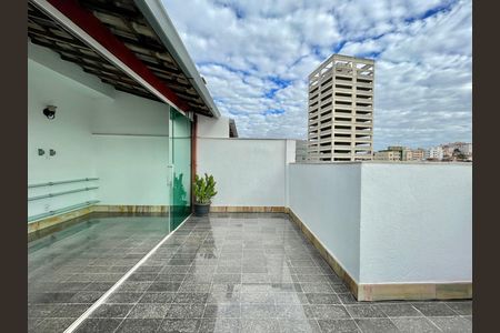Apartamento à venda com 2 quartos, 105m² em Santa Teresa, Belo Horizonte