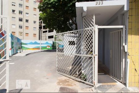 Apartamento à venda com 42m², 1 quarto e sem vaga Apartamento à venda com 42m², 1 quarto e sem vagaFachada