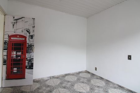 Quarto de casa para alugar com 1 quarto, 70m² em Vila Paranaguá, São Paulo