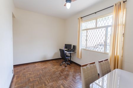 Sala de apartamento para alugar com 2 quartos, 80m² em São Lucas, Belo Horizonte