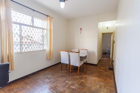 Apartamento à venda com 80m², 2 quartos e sem vagaSala