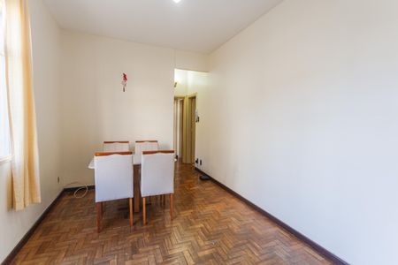 Sala de apartamento para alugar com 2 quartos, 80m² em São Lucas, Belo Horizonte