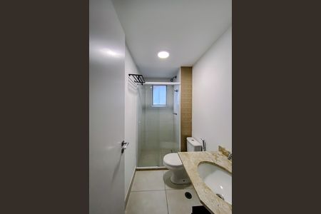 Apartamento para alugar com 68m², 2 quartos e 1 vaga Apartamento para alugar com 68m², 2 quartos e 1 vagaBanheiro da Suíte