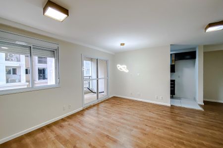 Apartamento para alugar com 68m², 2 quartos e 1 vaga Apartamento para alugar com 68m², 2 quartos e 1 vagaSala