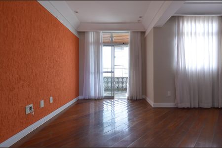 Sala Ambientes de apartamento para alugar com 3 quartos, 93m² em Sagrada Família, Belo Horizonte