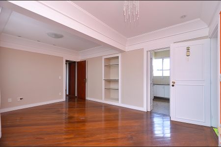 Sala  de apartamento para alugar com 3 quartos, 93m² em Sagrada Família, Belo Horizonte