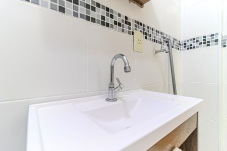 Studio à venda com 30m², 1 quarto e sem vaga Studio à venda com 30m², 1 quarto e sem vagaBanheiro