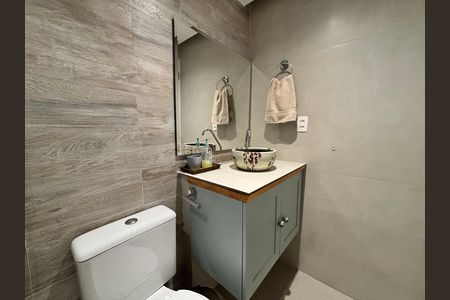 Apartamento para alugar com 55m², 2 quartos e 1 vagaBanheiro Quarto 2 