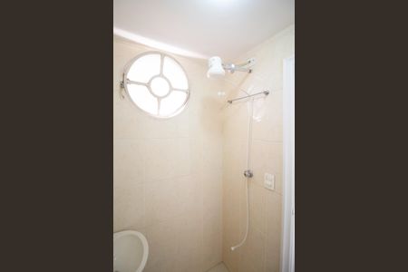 Apartamento para alugar com 98m², 2 quartos e 1 vaga Apartamento para alugar com 98m², 2 quartos e 1 vagaBanheiro de Serviço