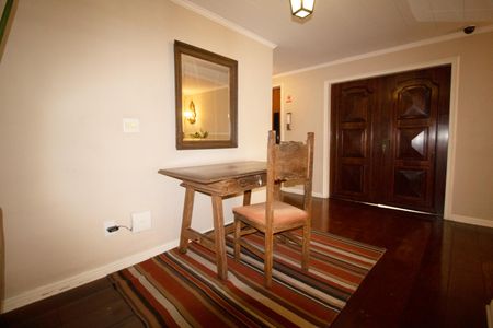 Apartamento para alugar com 98m², 2 quartos e 1 vaga Apartamento para alugar com 98m², 2 quartos e 1 vagaHall social