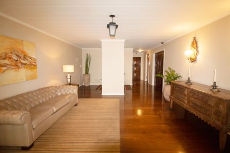 Apartamento para alugar com 98m², 2 quartos e 1 vaga Apartamento para alugar com 98m², 2 quartos e 1 vagaHall social