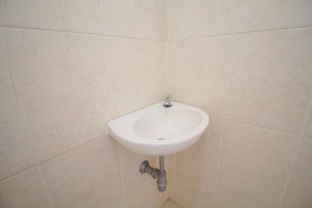 Apartamento para alugar com 98m², 2 quartos e 1 vaga Apartamento para alugar com 98m², 2 quartos e 1 vagaBanheiro de Serviço