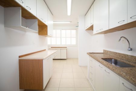 Apartamento para alugar com 98m², 2 quartos e 1 vaga Apartamento para alugar com 98m², 2 quartos e 1 vagaCozinha