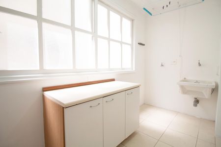 Apartamento para alugar com 98m², 2 quartos e 1 vaga Apartamento para alugar com 98m², 2 quartos e 1 vagaÁrea de Serviço
