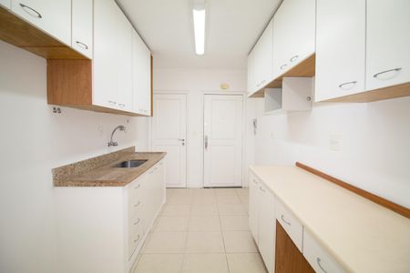 Apartamento para alugar com 98m², 2 quartos e 1 vaga Apartamento para alugar com 98m², 2 quartos e 1 vagaCozinha