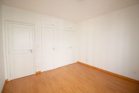 Apartamento para alugar com 98m², 2 quartos e 1 vaga Apartamento para alugar com 98m², 2 quartos e 1 vagaQuarto 2