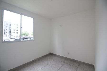 Quarto 2 de apartamento para alugar com 2 quartos, 55m² em Curicica, Rio de Janeiro