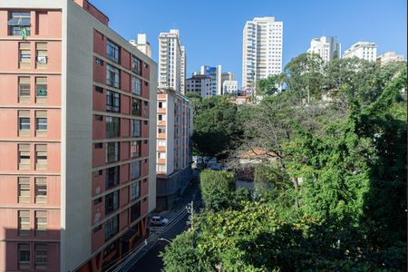 Vista do Quarto de kitnet/studio à venda com 1 quarto, 28m² em Bela Vista, São Paulo