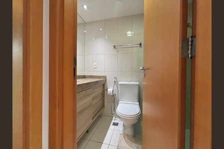 Apartamento para alugar com 93m², 2 quartos e 1 vagaBanheiro social