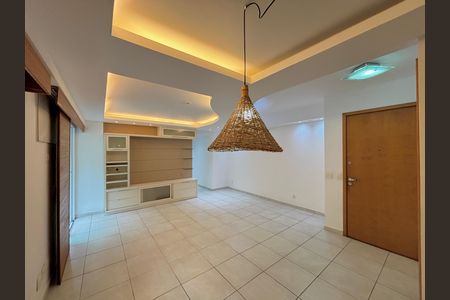 Apartamento para alugar com 93m², 2 quartos e 1 vagaSala