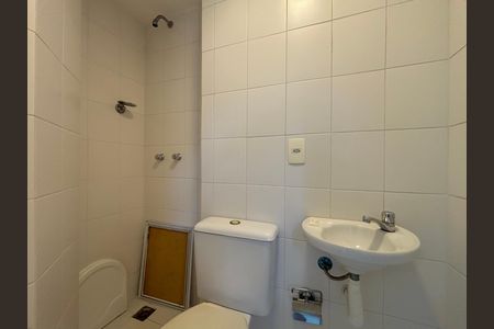 Apartamento para alugar com 93m², 2 quartos e 1 vagaÁrea de serviço - banheiro