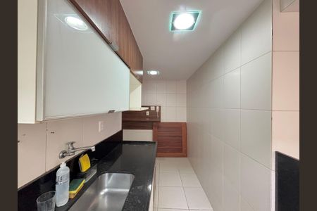 Apartamento para alugar com 93m², 2 quartos e 1 vagaCozinha