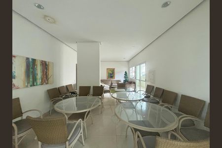 Apartamento para alugar com 93m², 2 quartos e 1 vagaÁrea comum - salão de festas