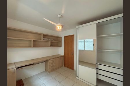 Apartamento para alugar com 93m², 2 quartos e 1 vagaQuarto