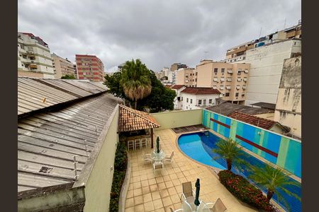 Apartamento para alugar com 93m², 2 quartos e 1 vagaSuíte - varanda - vista