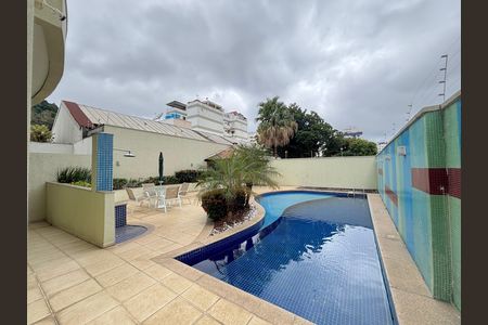 Apartamento para alugar com 93m², 2 quartos e 1 vagaÁrea comum - piscina