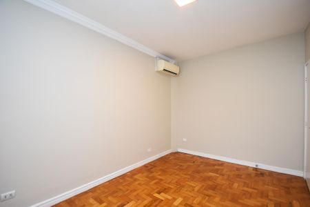 Apartamento para alugar com 120m², 3 quartos e 1 vagaQuarto 2