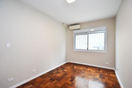 Apartamento para alugar com 120m², 3 quartos e 1 vagaSuíte