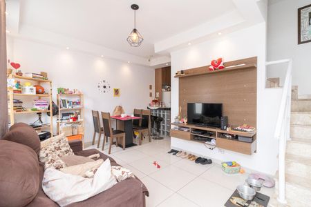 Sala de casa de condomínio à venda com 2 quartos, 60m² em Vila Ré, São Paulo