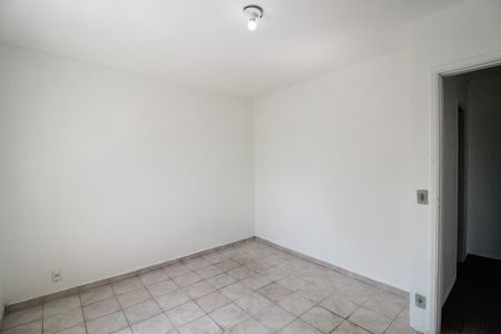 Quarto 1 de casa para alugar com 1 quarto, 100m² em Jardim Ester, São Paulo