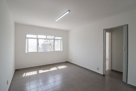 Casa para alugar com 1 quarto, 100m² em Jardim Ester, São Paulo