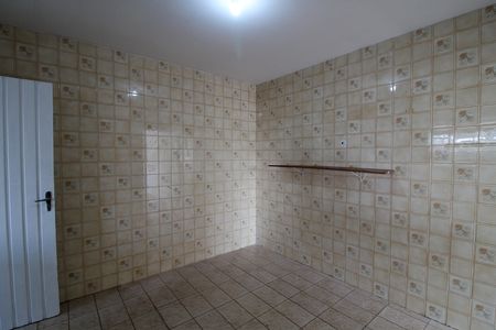 Cozinha de casa para alugar com 1 quarto, 100m² em Jardim Ester, São Paulo