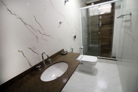 Apartamento à venda com 130m², 3 quartos e 1 vagaBanheiro da Suíte