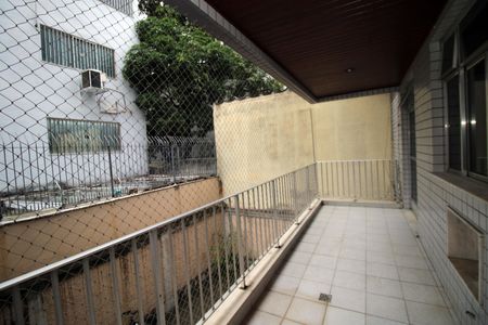Varanda de apartamento à venda com 3 quartos, 130m² em Braz de Pina, Rio de Janeiro