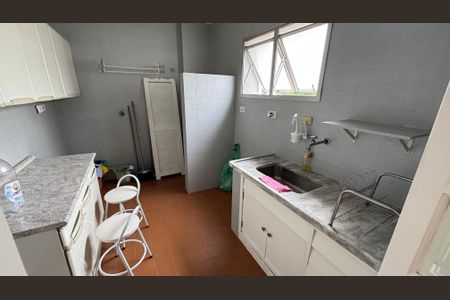 Cozinha de apartamento para alugar com 1 quarto, 50m² em Campo Belo, São Paulo