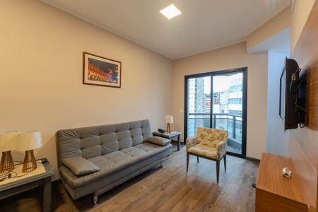 Sala de apartamento para alugar com 1 quarto, 48m² em Consolação, São Paulo
