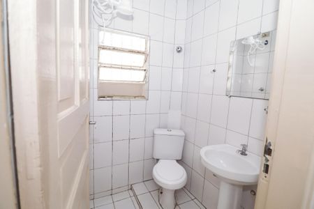 Banheiro de casa para alugar com 1 quarto, 40m² em Vila Dom Pedro Ii, São Paulo